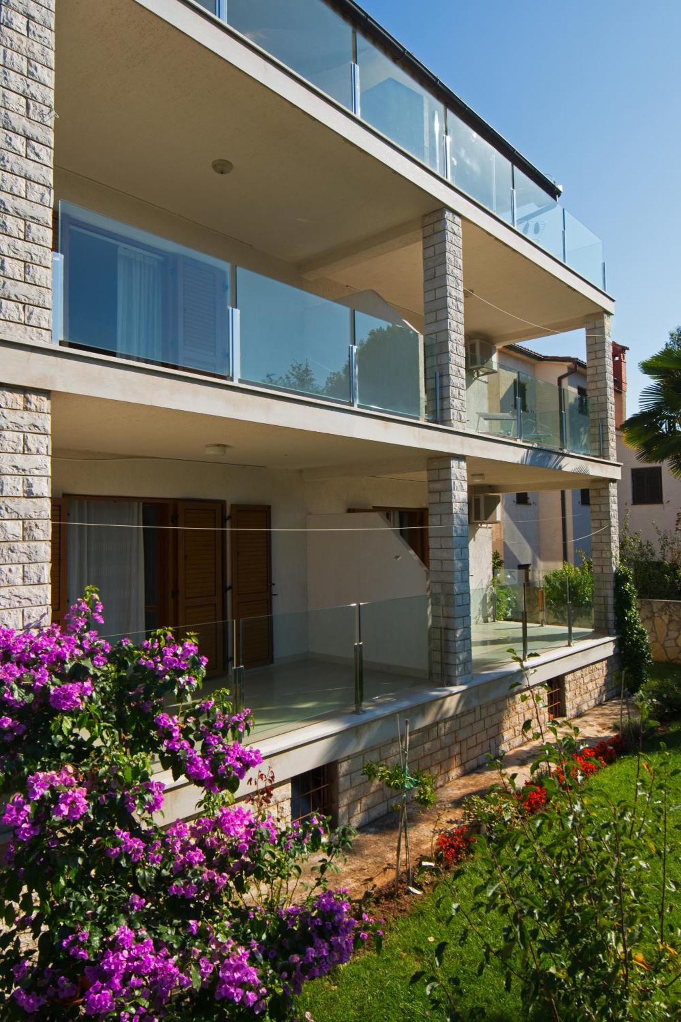 Apartments Mira 1 普莱曼图拉 外观 照片